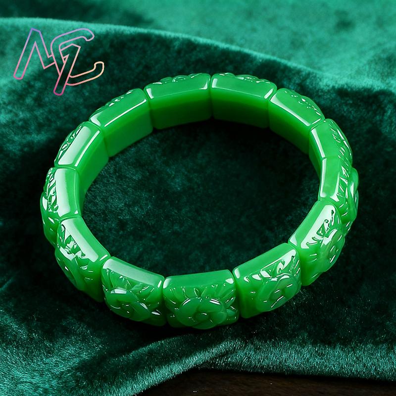 Real Jade Flower Bracelet Bang - Vintage Item 评论和价格