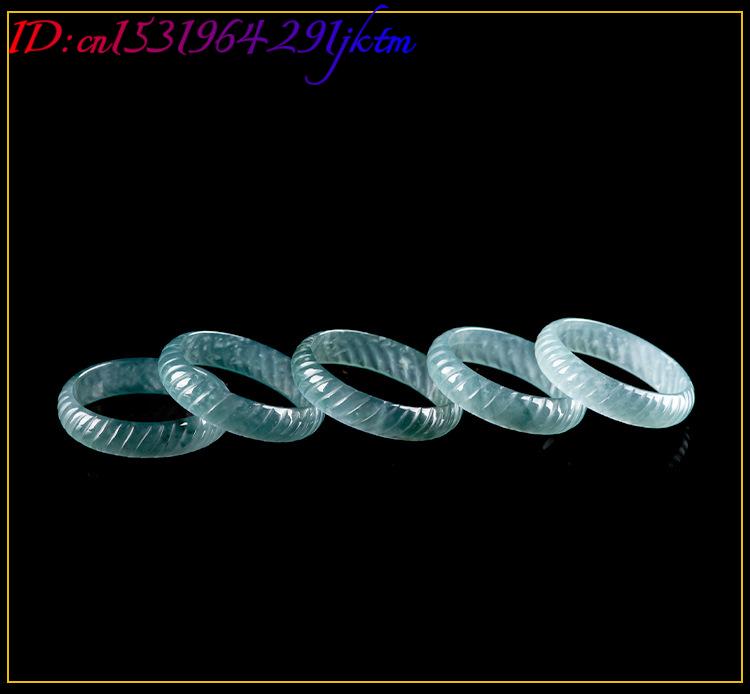 Blue Real Burmese Jadeite Ring - Vintage Item 评论和价格